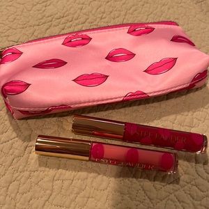 2 Estée Lauder lip glosses with bag